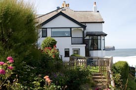 Sandsend Cabin | Sunnybank - Sandsend, Whitby, North Yorkshire