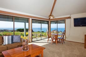 Bodega Bay House | Grebe - Panoramic Ocean & Golf Course Views!