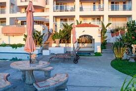 Parcela 39 Apartment | Turtle’s Cove; Beach Front Condo; Villas, 202