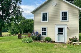 Bluemont Cabin | The Cottage at Stonecroft