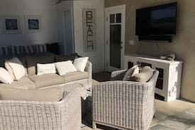 Leucadia House | Private Guest House with Pool - Perfect Location