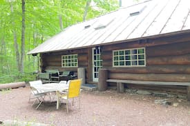 Redding Ridge Cabin | Tulip Log Cabin at Sticks and Stones Farm