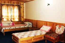 Rishop House | Live Away Home - Pedong