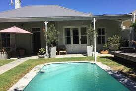 Rondebosch House | Oakhurst Avenue, Rondebosch