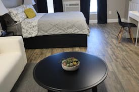 Jackson Apartment | The Johnny Cash Apartment in Casey Jones Village