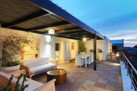 Scott Estate Villa | Cape Tow La Louise courtesycar/pool /jacuzzi