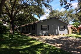 Dunedin House | The Bass House, Dunedin, 90 day or more listing