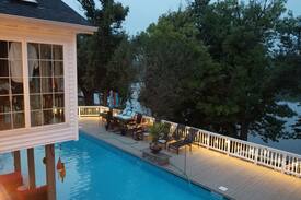 Kimberly House | The Ritcey Fox Resort