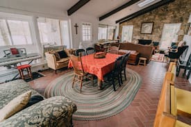 Athens House | Private East Texas fishing - Morrow Lake Cabin