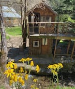 Hartford Other | Standing Bear Smoky Mountain Treehouse Upper