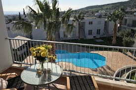Peyia Town Apartment | Coral Bay Apartment seaview in Peyia