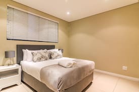 Umhlanga Apartment | Umhlanga Rocks Beacon Rocks self catering 605