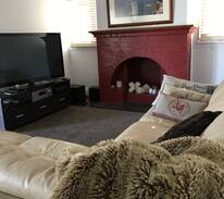 Grafton House | A room for you and your pet!