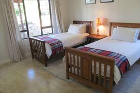 Outer West Durban House | Summerveld Cottage with a View