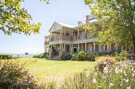 Mooirivier Villa | Kerriston Country House - 8 bedrooms self-catering
