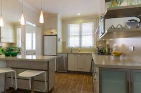 Kensington House | COZY RETRO STYLE Duplex Perth