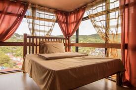 Baguio Apartment | Hillcrest Place Baguio City: Condo-10 beds/10+