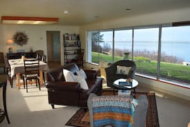Sequim House | Windrift House, Stunning Water Views; Water Access