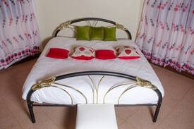 Ruiru House | Hidden Paradise Guest House - Kahawa Sukari