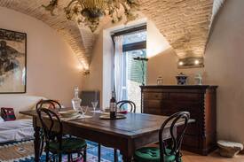 Recanati Old Town Apartment | Corso Persiani