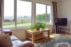 Whitland House | Windrush (W42311)
