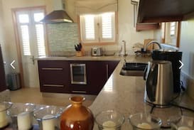 Fitts Village House | Marvilla Guest House in Fitts Village