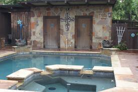 Grapevine House | The Historical Carriage House