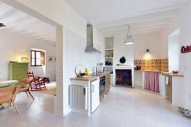 Sineu House | Cals Menescals - Casa de pueblo con piscina y wifi