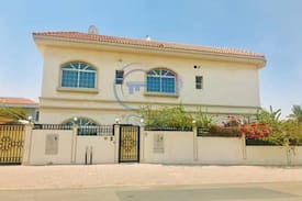 Jumeira 3 Villa | Granny Flat. 1BHK next to Villa