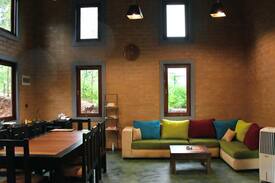 Imbulpe House | Belihuloya Bungalow with a view