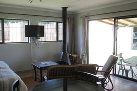 Curry's Post Other | Top Spot - Sunrise Cottage (Self-Catering)