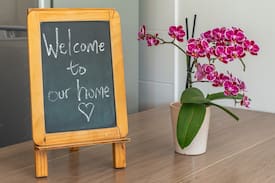Thornton House | Burnett Lodge - warmly welcomes "a longer stay"