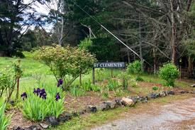 Oberon Cabin | St Clements Cottage