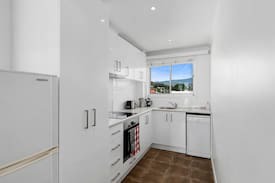 Kingston Beach Apartment | Life's A Beach Apartment