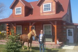 Bayham Villa | Windy Hills Horse and Buggy Company