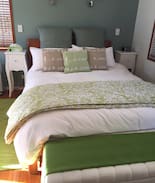 Whangateau Cabin | Hawks Nest Hideaway Matakana