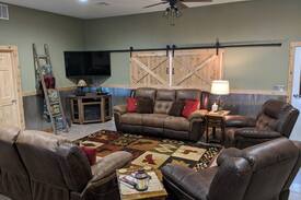 Lake City Cabin | The Rut 'N Strut Lodge South