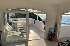 Shaka's Rock Apartment | Santorini Ballito - Private Beach 3 Bed Apartment