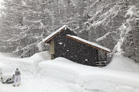 Niseko Cabin | Crofton House - Cosy ski cabin near Niseko Hirafu
