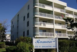 Brigantine Apartment | 'Raman Beach Resort' - Oceanfront! Sleeps 6