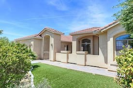 Pahrump House | Luxurious Private Casita-Pets Welcome!-Sanitized!