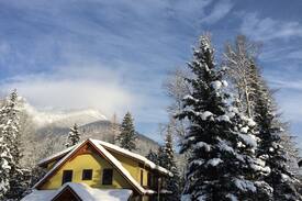 Alpine Trails House | come ski in Fernie! long term rental