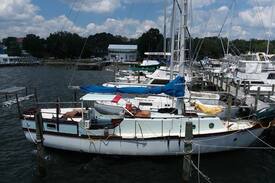 Niceville Boat Rental | The Elegant Lady on Boggy Bayou
