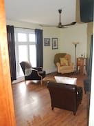 Biggar House | 3 Bedroom Bungalow for short or longer term stays