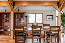 Alton Apartment | RIVER VIEW - Penthouse Loft w/ deck
