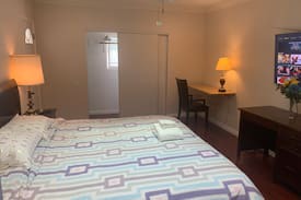 Hacienda Heights Apartment | E )A warm house located at hacienda 华人区哈岗独立进出民宿