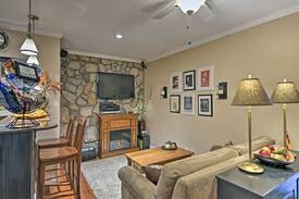 Pollock Pines Cabin | 'Avery House' Pollock Pines Cottage w/Hot Tub!