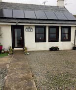Bellochantuy Apartment | Drumore Cottage Near Campbeltown with Sea Views