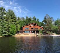 Cook Resort | Elbow Lake Lodge - Woodside Suite