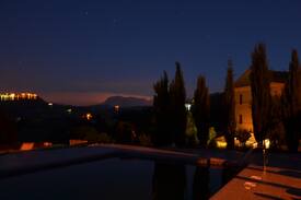 Molino Penna Bed & Breakfast | Casale Bramasole B&B - The Olive Room